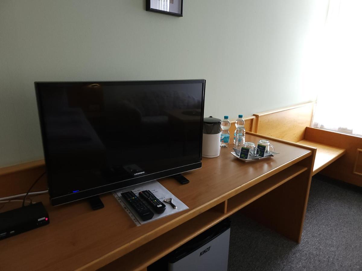 Hotel Garni Rodewisch Екстер'єр фото